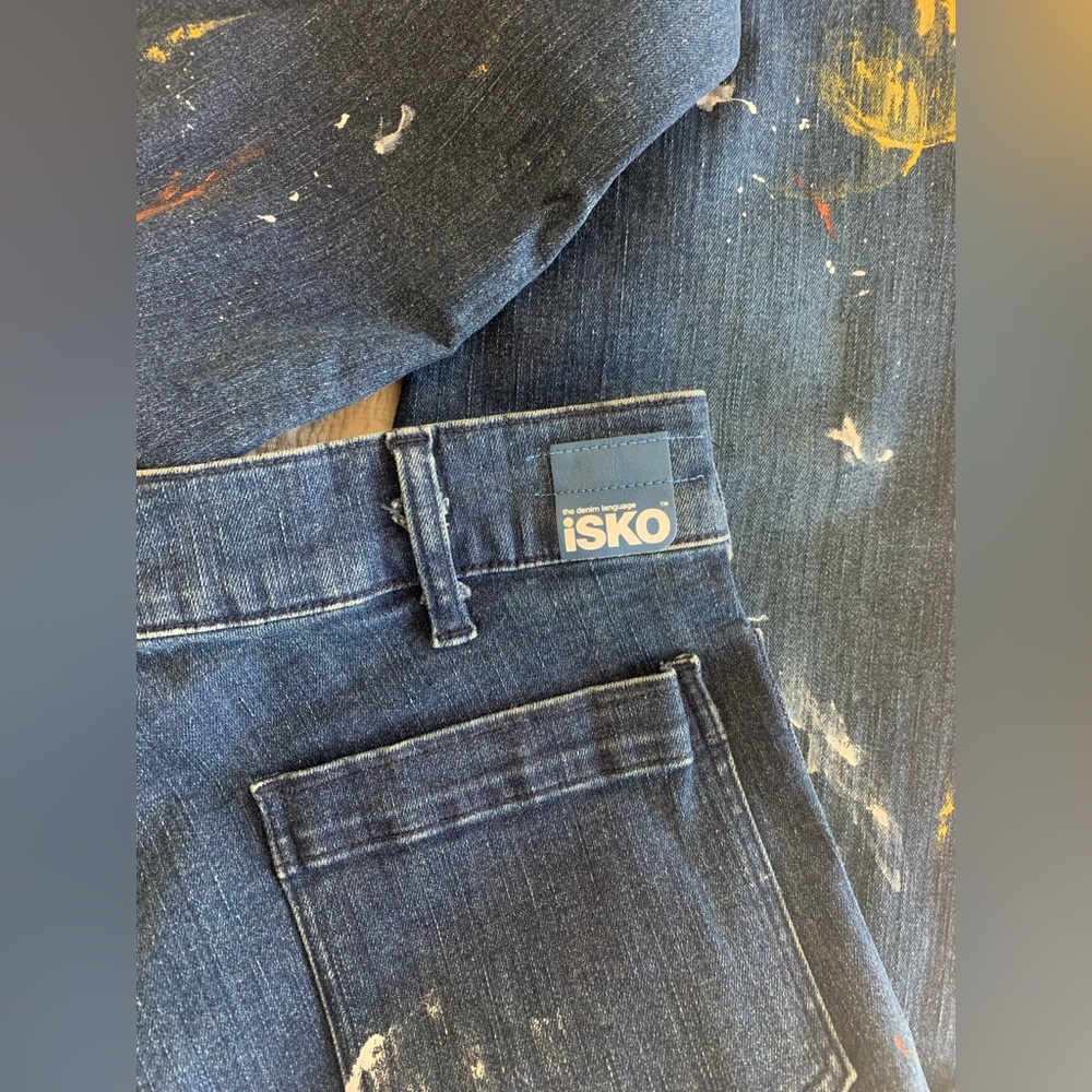Premium creative denim - Picture 2 of 2